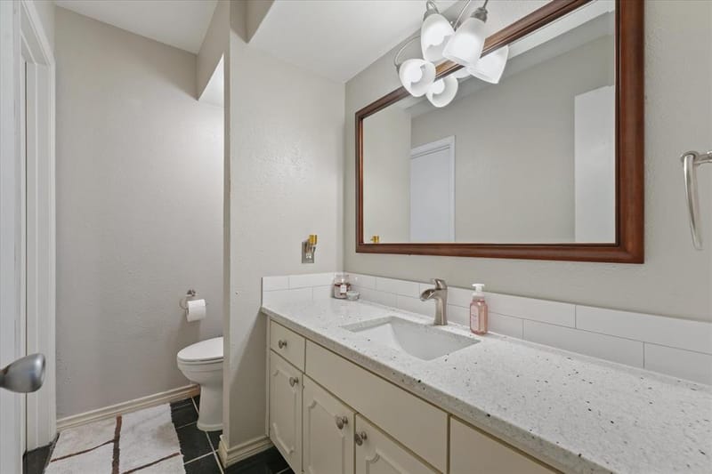 5821 Copperwood Lane # 2126, Dallas TX 75248 - Photo 18