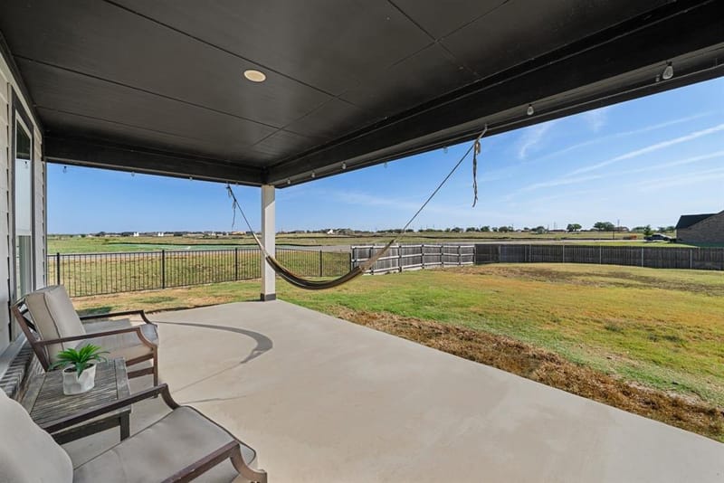 107 Red Cliff Court, Rhome TX 76078 - Photo 31