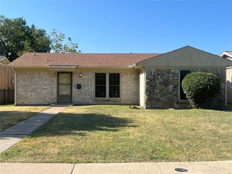 10034 Hymie Circle, Dallas TX 75217