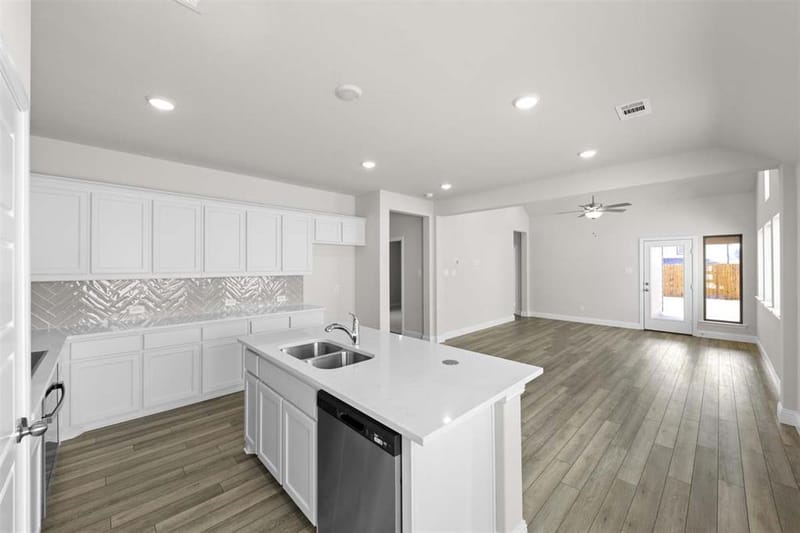 708 Berkley Lane, Anna TX 75409 - Photo 6