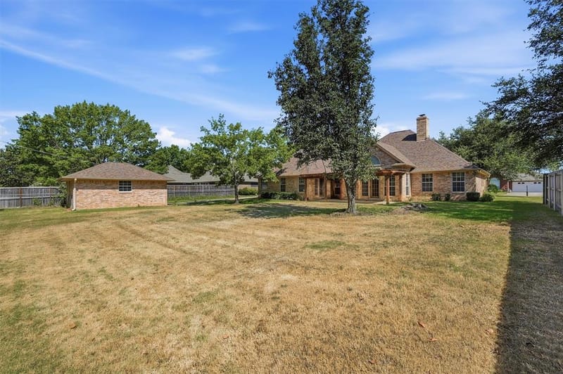 2416 Jolinda Lane, Whitesboro TX 76273 - Photo 37