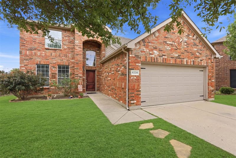 8228 Misty Water Drive, Fort Worth TX 76131 - Photo 10