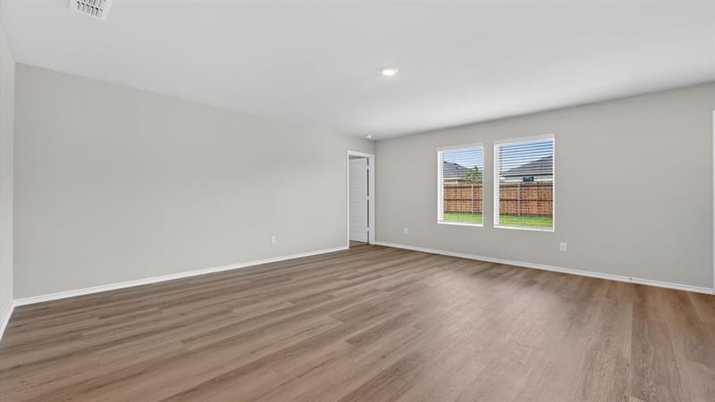 812 KING'S Way, Hillsboro TX 76645 - Photo 8