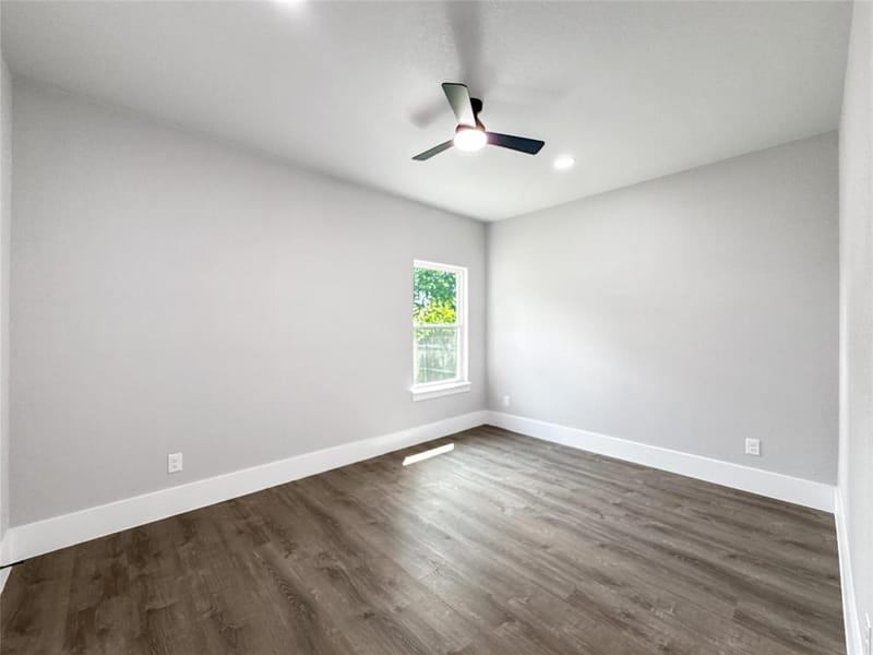 2130 Kathleen Avenue, Dallas TX 75216 - Photo 17