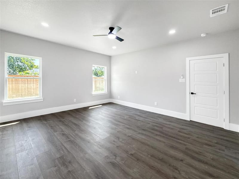 2130 Kathleen Avenue, Dallas TX 75216 - Photo 24