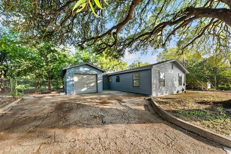1725 Columbia Street, Waco TX 76711 - Photo 19