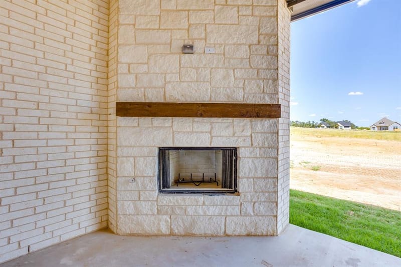 801 Zachary Michael Court, Springtown TX 76082 - Photo 27