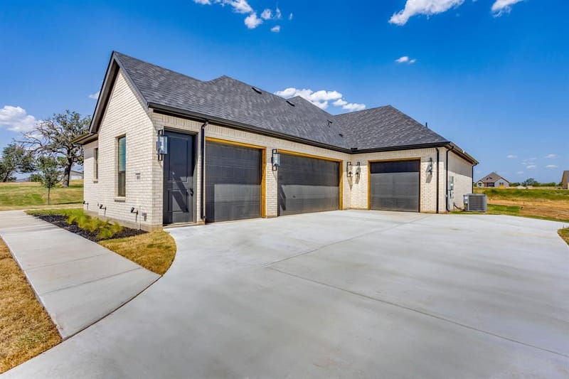 801 Zachary Michael Court, Springtown TX 76082 - Photo 28