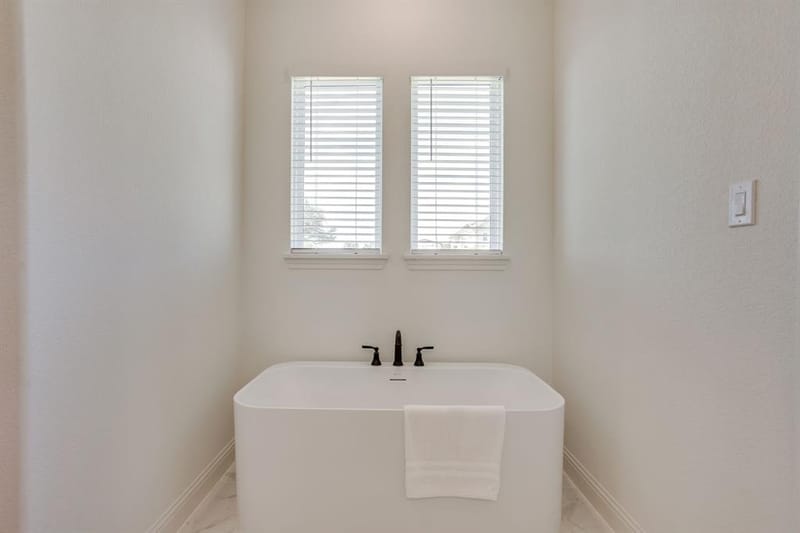 801 Zachary Michael Court, Springtown TX 76082 - Photo 19