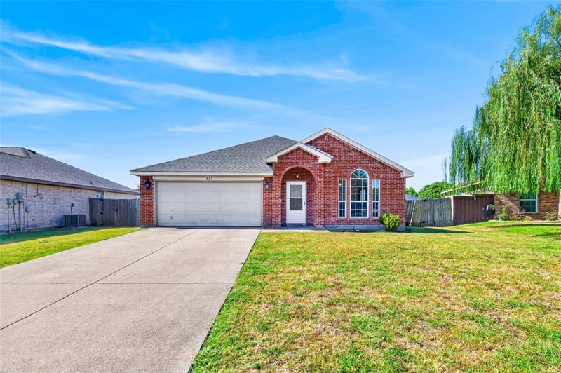 825 Rowdy Drive, Royse City TX 75189
