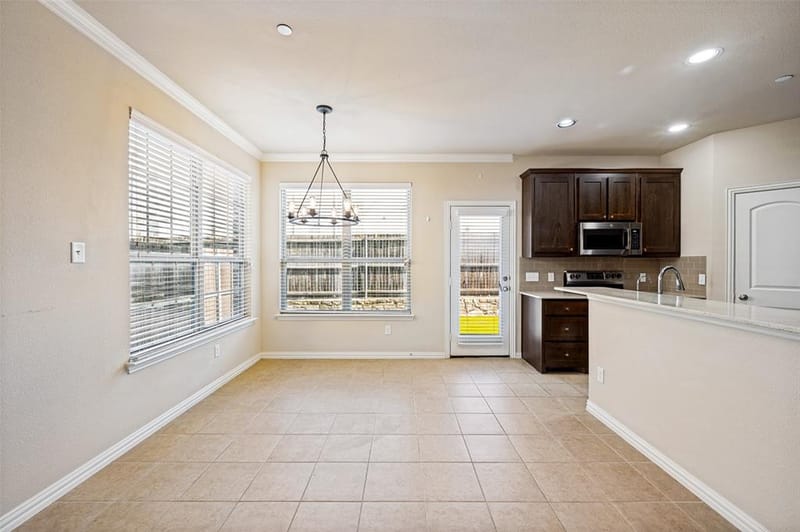 4423 Samarth Street, Irving TX 75061 - Photo 10