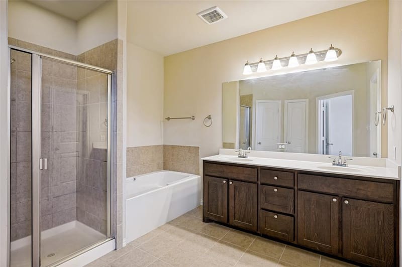 4423 Samarth Street, Irving TX 75061 - Photo 15