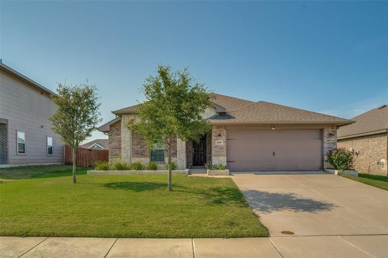 2009 Yale Street, Farmersville TX 75442