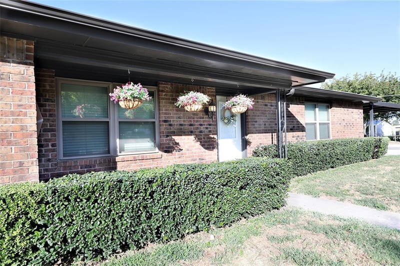 251 Alicia Street, Bowie TX 76230 - Photo 6