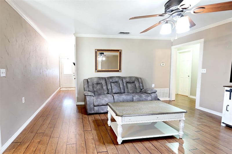 251 Alicia Street, Bowie TX 76230 - Photo 7