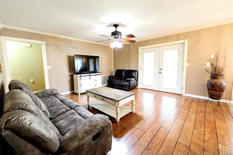 251 Alicia Street, Bowie TX 76230 - Photo 10