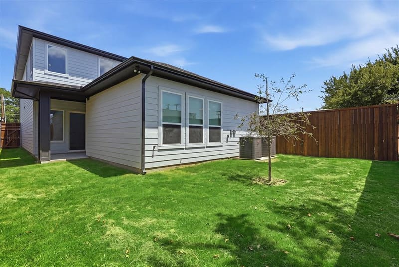 1710 Toronto Street, Dallas TX 75212 - Photo 25