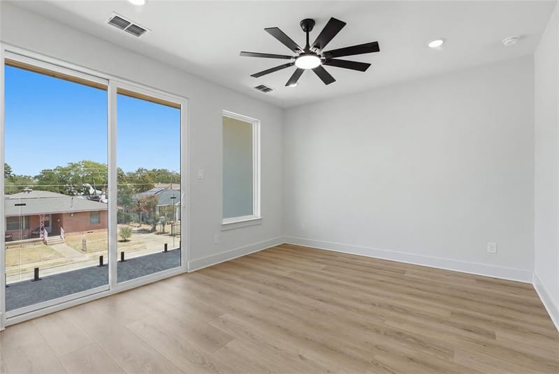 1710 Toronto Street, Dallas TX 75212 - Photo 21