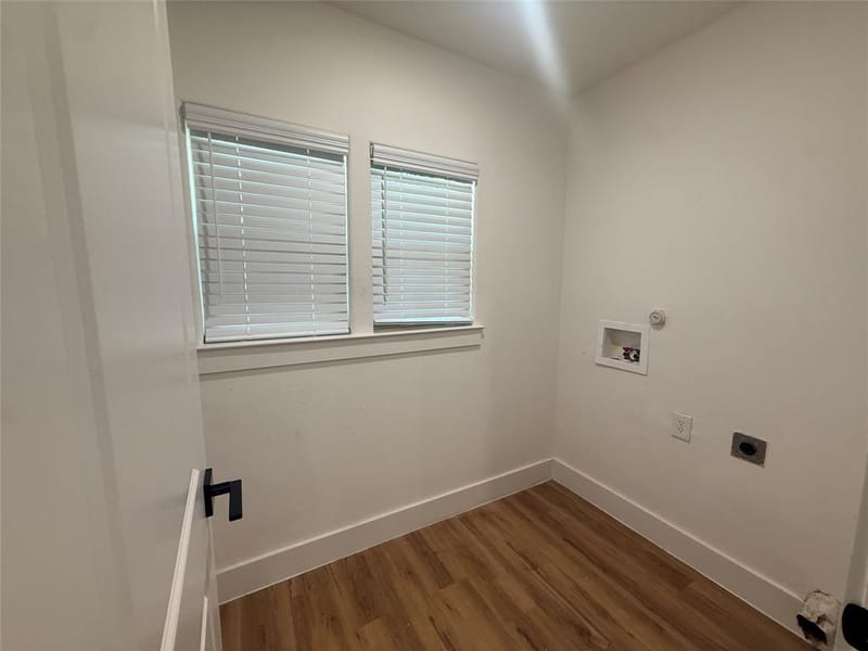 905 E 10th Street, Bonham TX 75418 - Photo 13