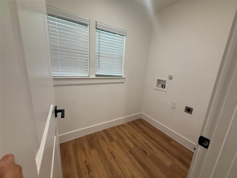 905 E 10th Street, Bonham TX 75418 - Photo 12