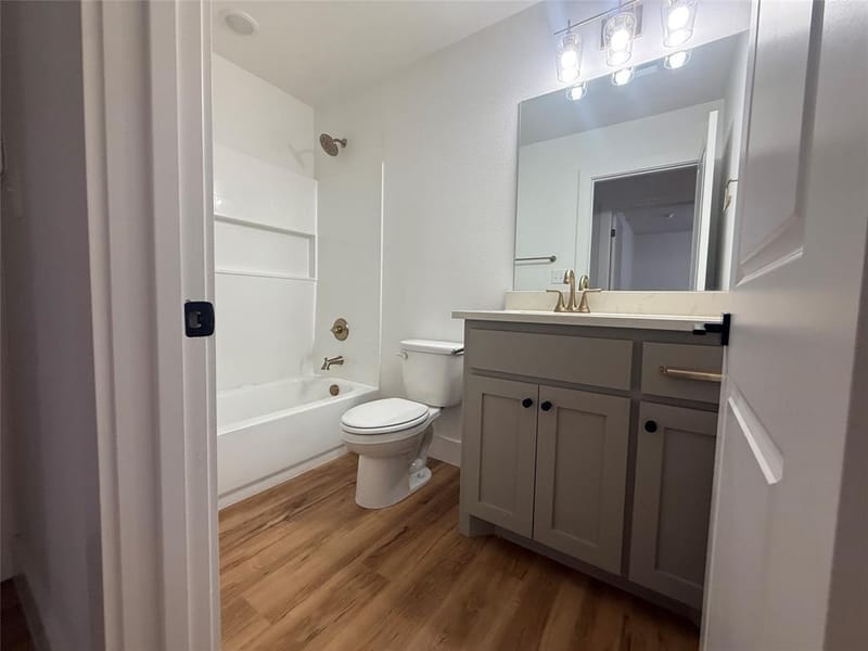 905 E 10th Street, Bonham TX 75418 - Photo 7