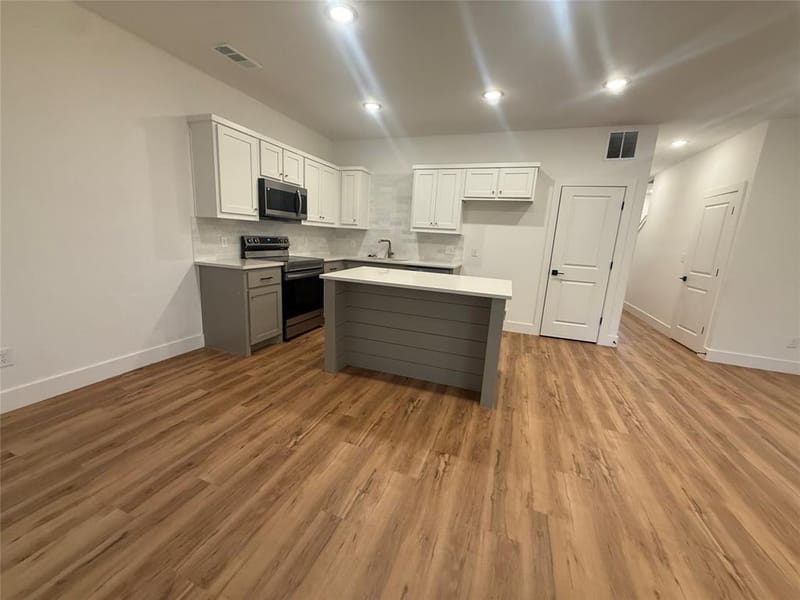 905 E 10th Street, Bonham TX 75418 - Photo 4