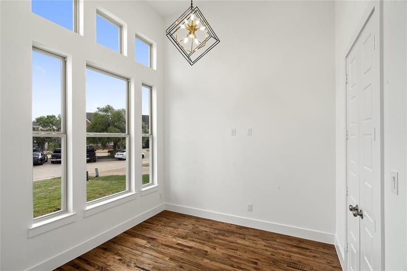 907 Saint George Place, DeSoto TX 75115 - Photo 6