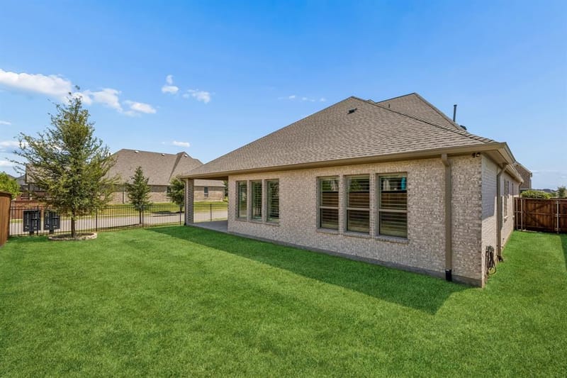 1739 Ellington Drive, Celina TX 75009 - Photo 33