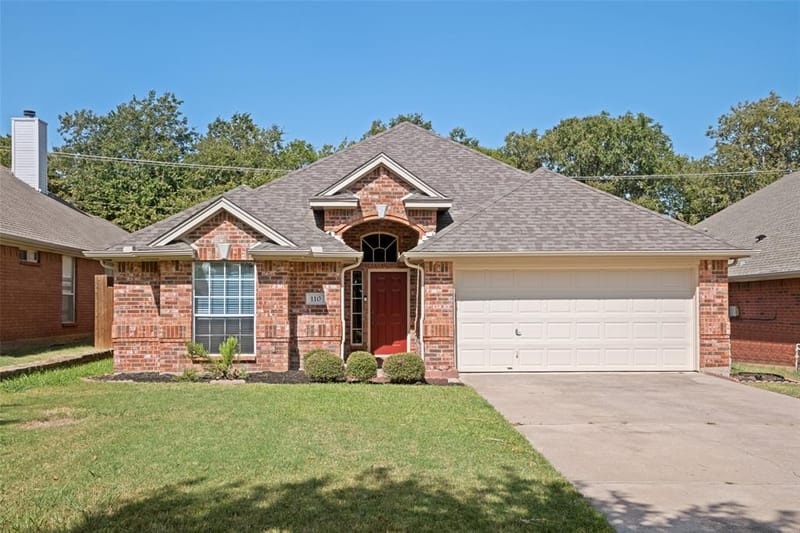 110 Blue Bonnet Circle, Justin TX 76247 - Photo 2