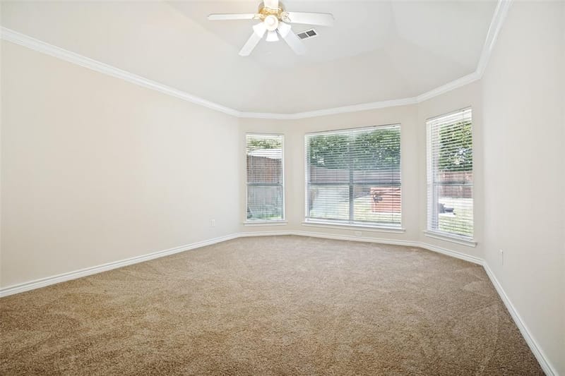 110 Blue Bonnet Circle, Justin TX 76247 - Photo 13
