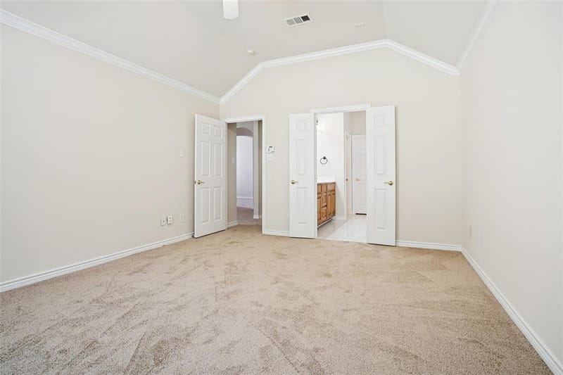 110 Blue Bonnet Circle, Justin TX 76247 - Photo 14