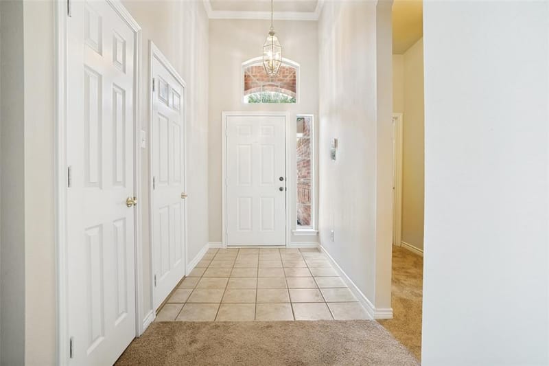 110 Blue Bonnet Circle, Justin TX 76247 - Photo 4