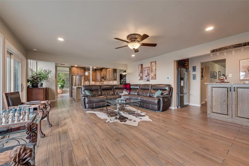 1819 W Belt Line Road, Cedar Hill TX 75104 - Photo 12