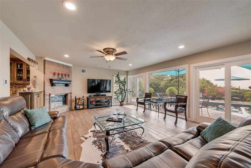1819 W Belt Line Road, Cedar Hill TX 75104 - Photo 10