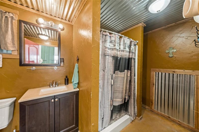 139 N 4th Street, Axtell TX 76624 - Photo 27