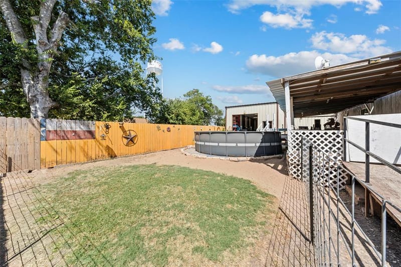 139 N 4th Street, Axtell TX 76624 - Photo 19