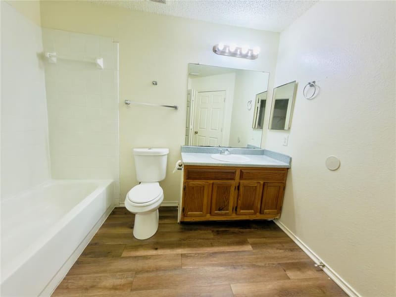 10311 Budtime Lane, Dallas TX 75217 - Photo 10