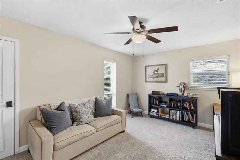 217 E Louella Drive, Hurst TX 76054 - Photo 17