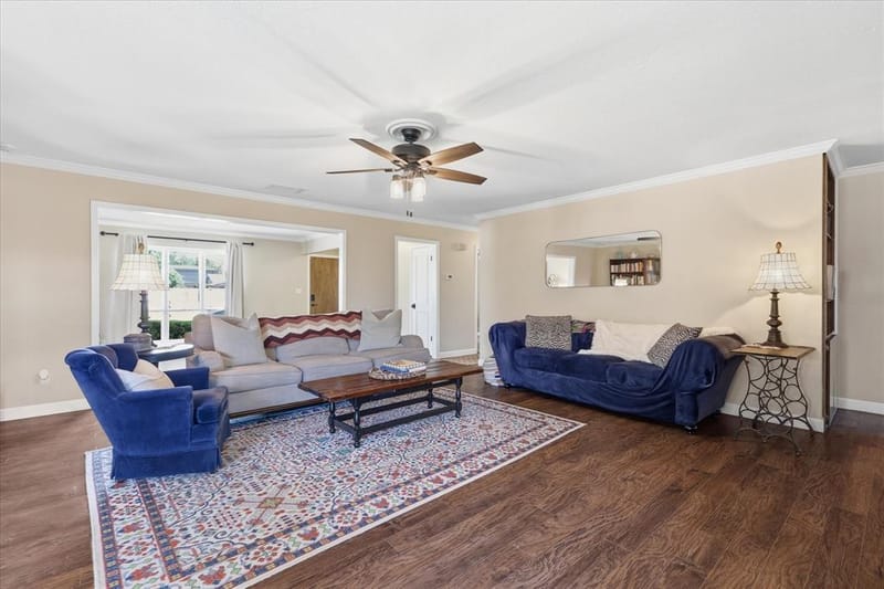 217 E Louella Drive, Hurst TX 76054 - Photo 11