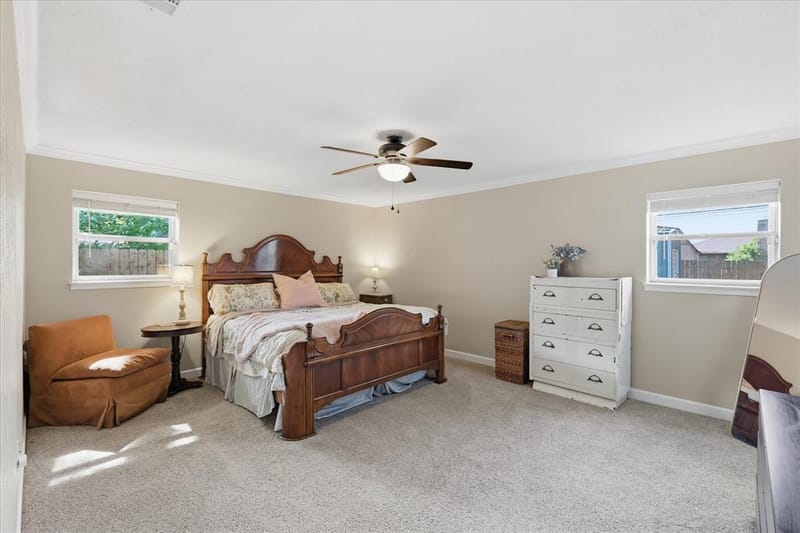 217 E Louella Drive, Hurst TX 76054 - Photo 19
