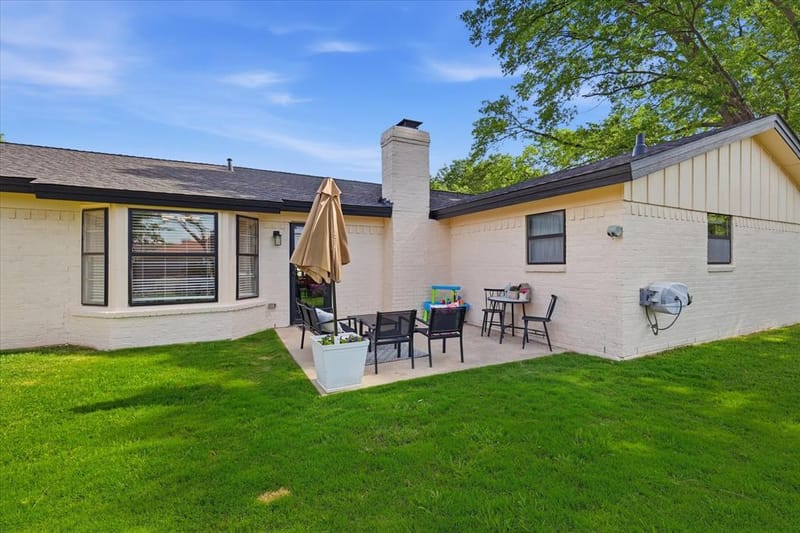 217 E Louella Drive, Hurst TX 76054 - Photo 25