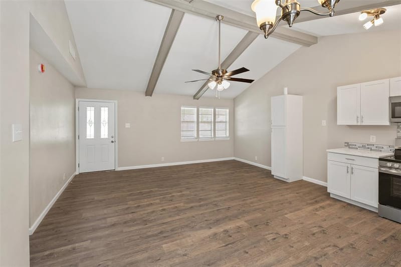 110 Meadowood Road, Enchanted Oaks TX 75156 - Photo 6