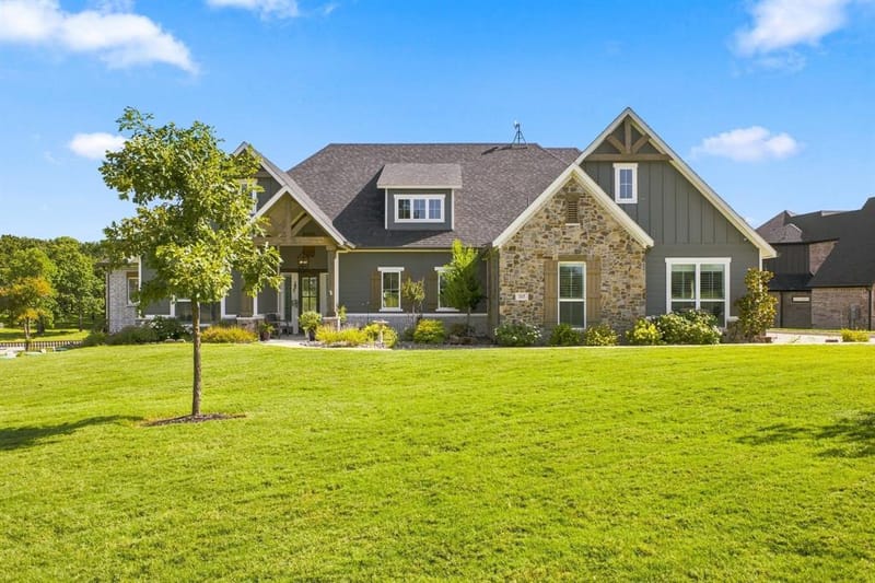 215 Tonkawa Trail, Corsicana TX 75109