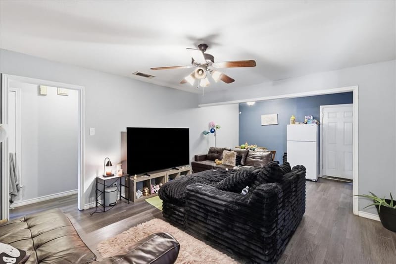 921 Baldwin Street, Denton TX 76205 - Photo 6