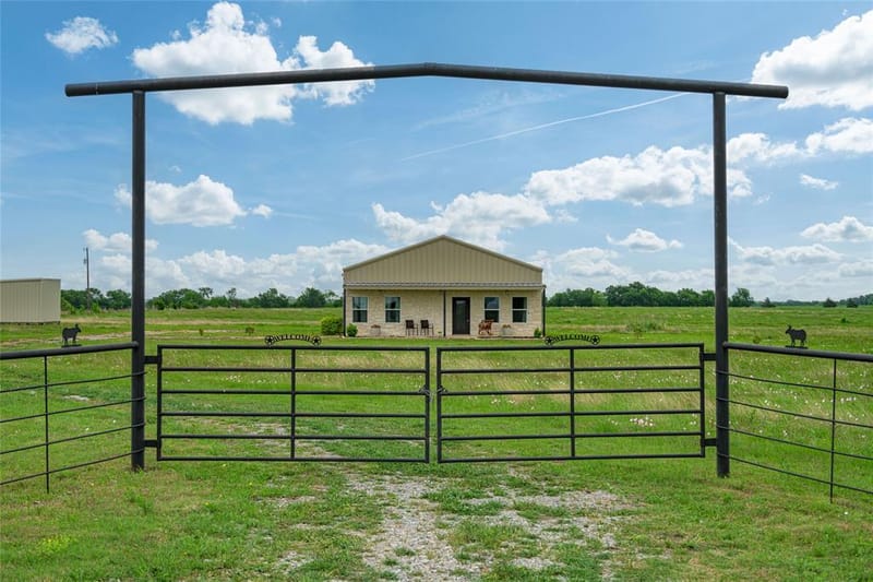 435 County Road 4875, Celeste TX 75423 - Photo 28