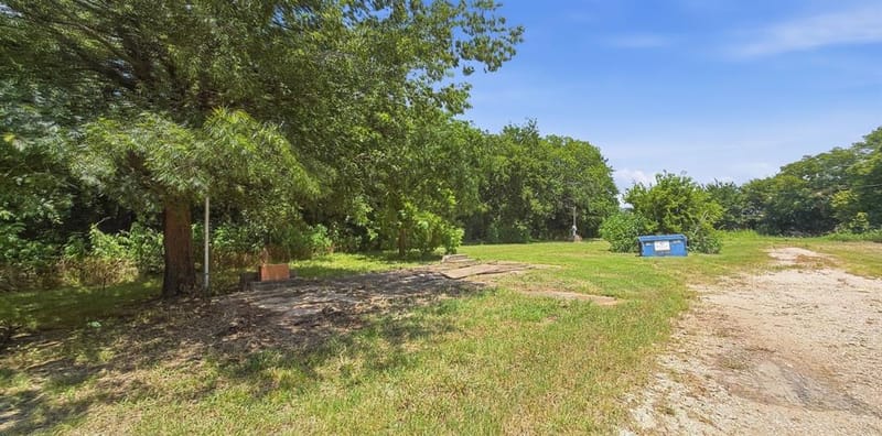 108 N Main Street, Sadler TX 76264 - Photo 9