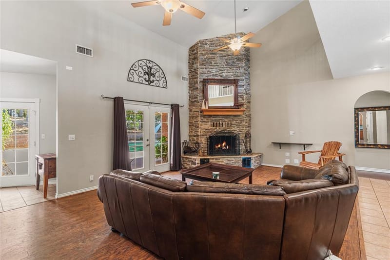 3288 County Road 136, Whitesboro TX 76273 - Photo 4