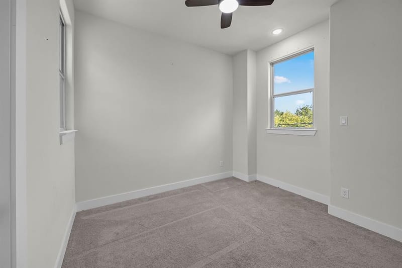 5511 Black Pine Circle, Granbury TX 76048 - Photo 21