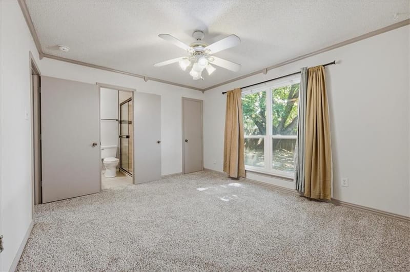 814 Rock Creek Drive, Euless TX 76039 - Photo 17