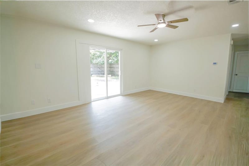 224 Southway Drive, Everman TX 76140 - Photo 6